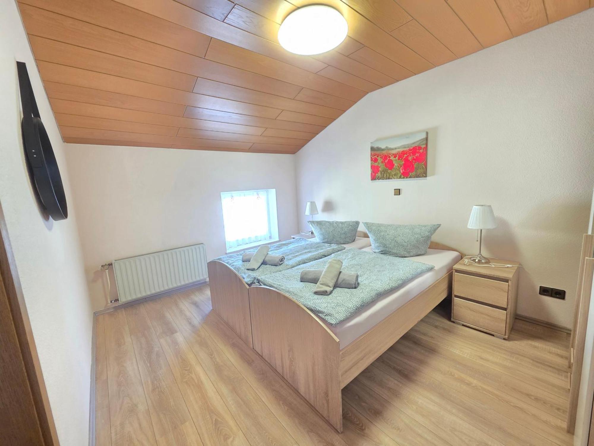 Elena Flat Mohn Duisburg Zentrum Buitenkant foto